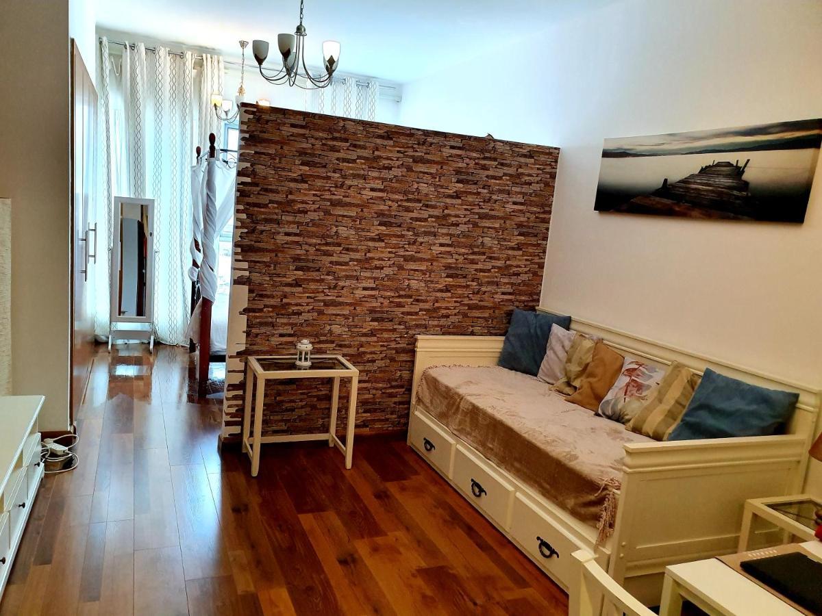 Studio Apartment - Skycourts Dubai Eksteriør billede